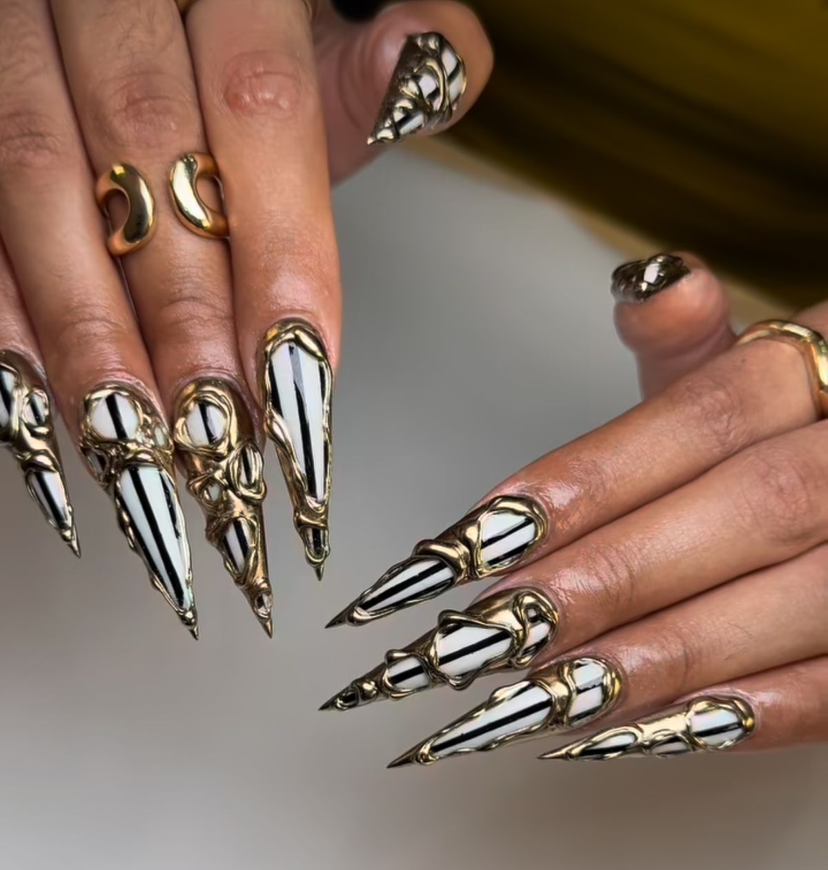 press on nails, custom press on nails, fake nails, Nails Art, stained glass nails, gold press on nails, 3d press on nails, luxury press on nails, handmade press on nails