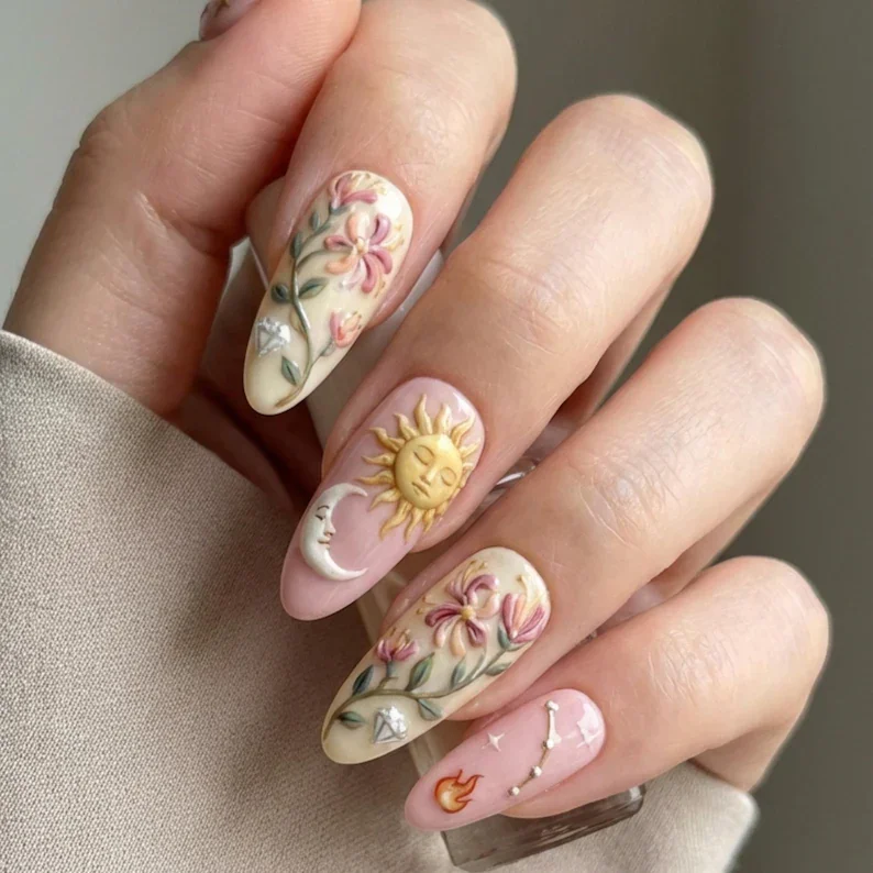 Press On Nails, Gold Ram Nails, press on nails, custom press on nails, fake nails, Nails Art, stained glass nails, gold press on nails, 3d press on nails, luxury press on nails, handmade press on nails