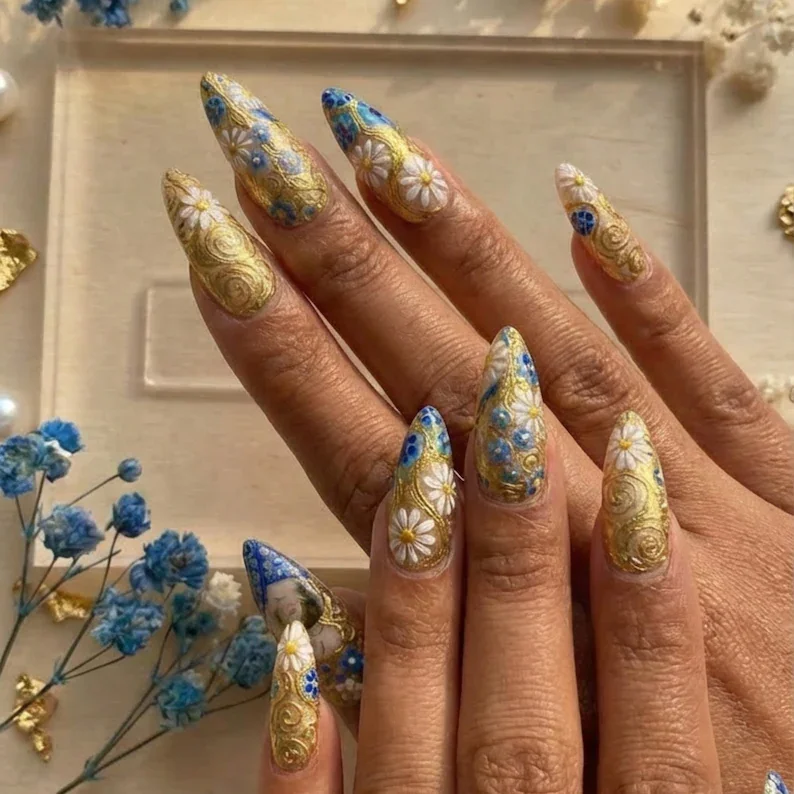 press on nails, custom press on nails, fake nails, Nails Art, stained glass nails, gold press on nails, 3d press on nails, luxury press on nails, handmade press on nails