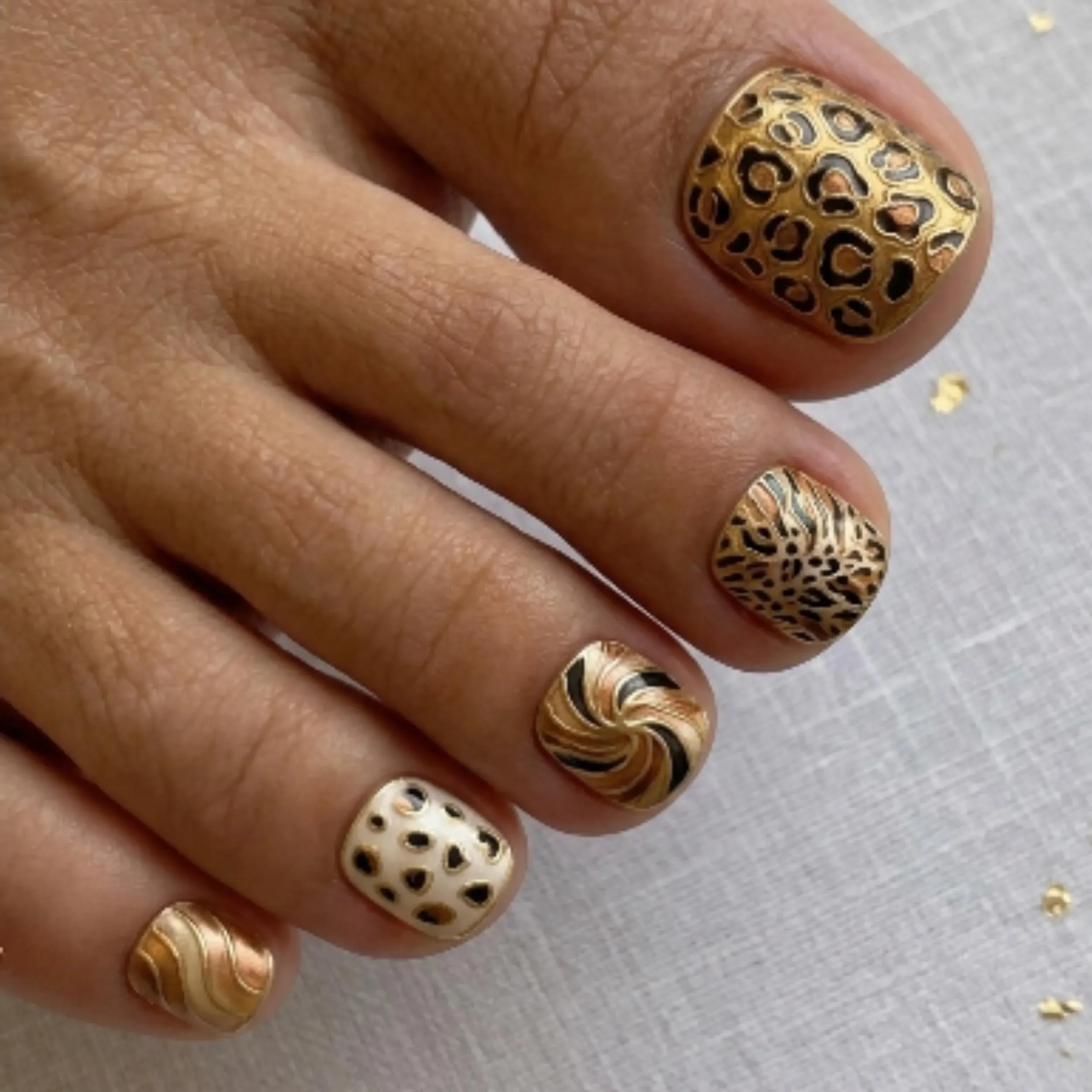 luxury metallic, animal print, press on nails, custom press on nails, fake nails, Nails Art, stained glass nails, gold press on nails, 3d press on nails, luxury press on nails, handmade press on nails