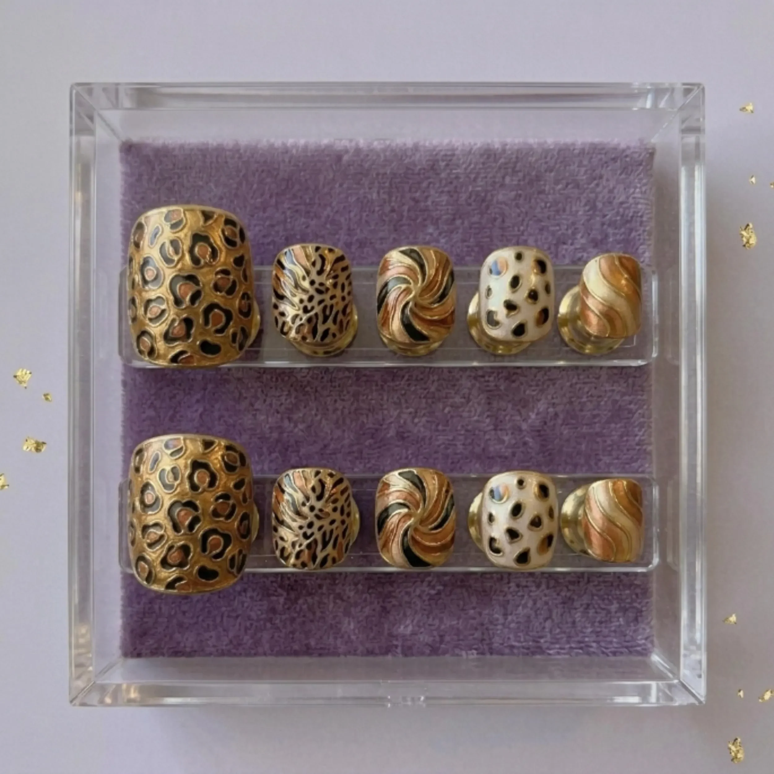 metallic pedi, golden safari, press on nails, custom press on nails, fake nails, Nails Art, stained glass nails, gold press on nails, 3d press on nails, luxury press on nails, handmade press on nails