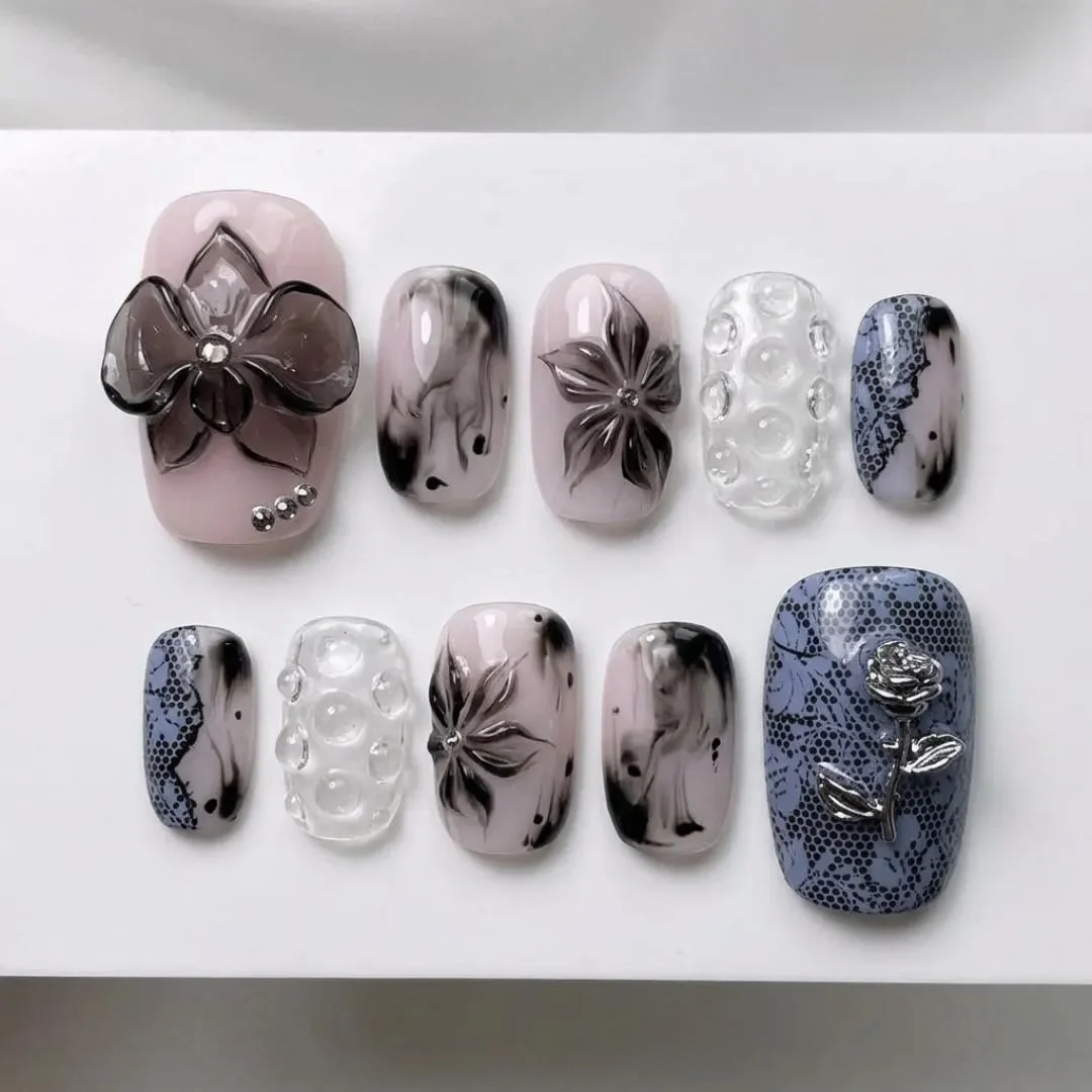 marble pedicure, goth toenail set, press on nails, custom press on nails, fake nails, Nails Art, stained glass nails, gold press on nails, 3d press on nails, luxury press on nails, handmade press on nails
