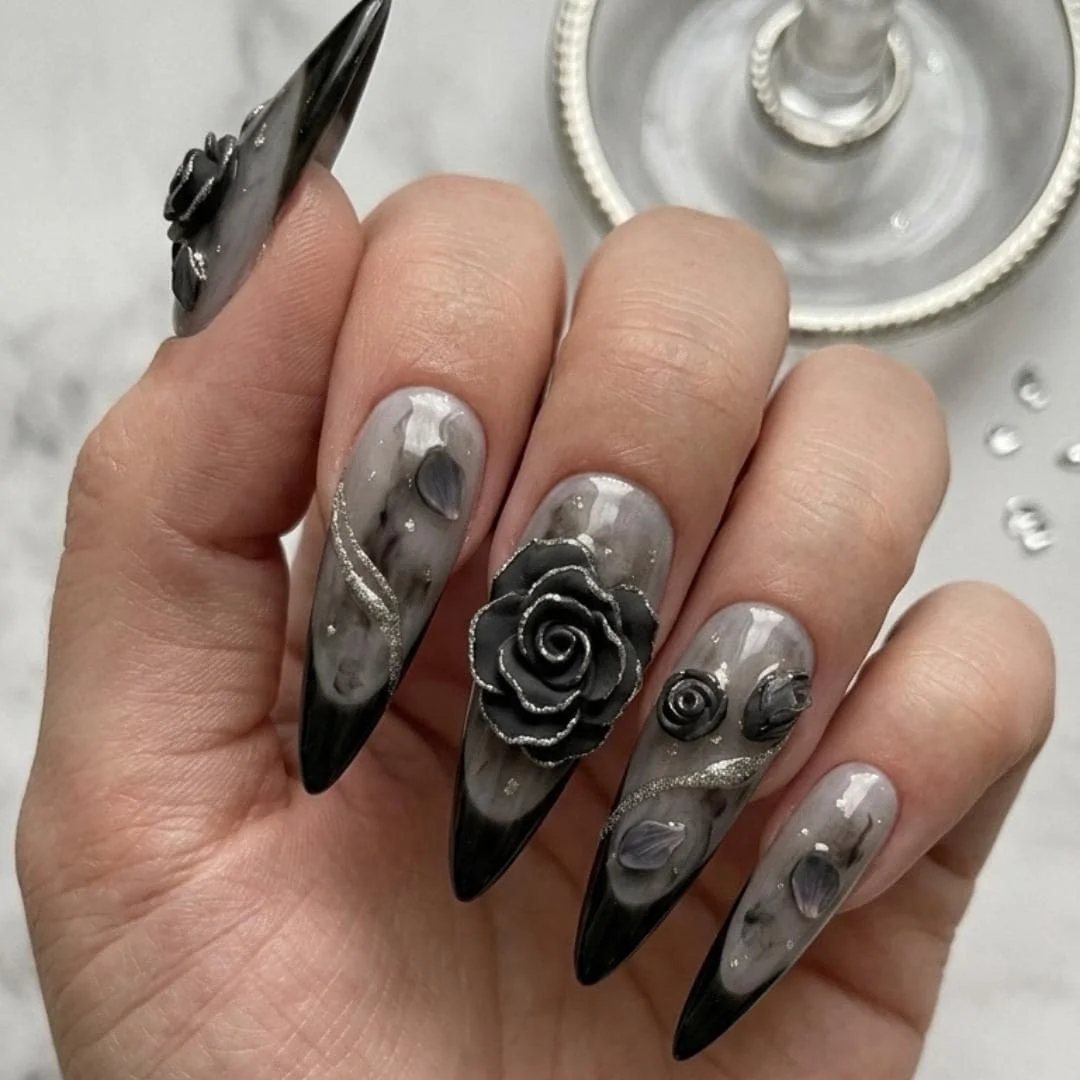press on nails, custom press on nails, fake nails, Nails Art, stained glass nails, gold press on nails, 3d press on nails, luxury press on nails, handmade press on nails