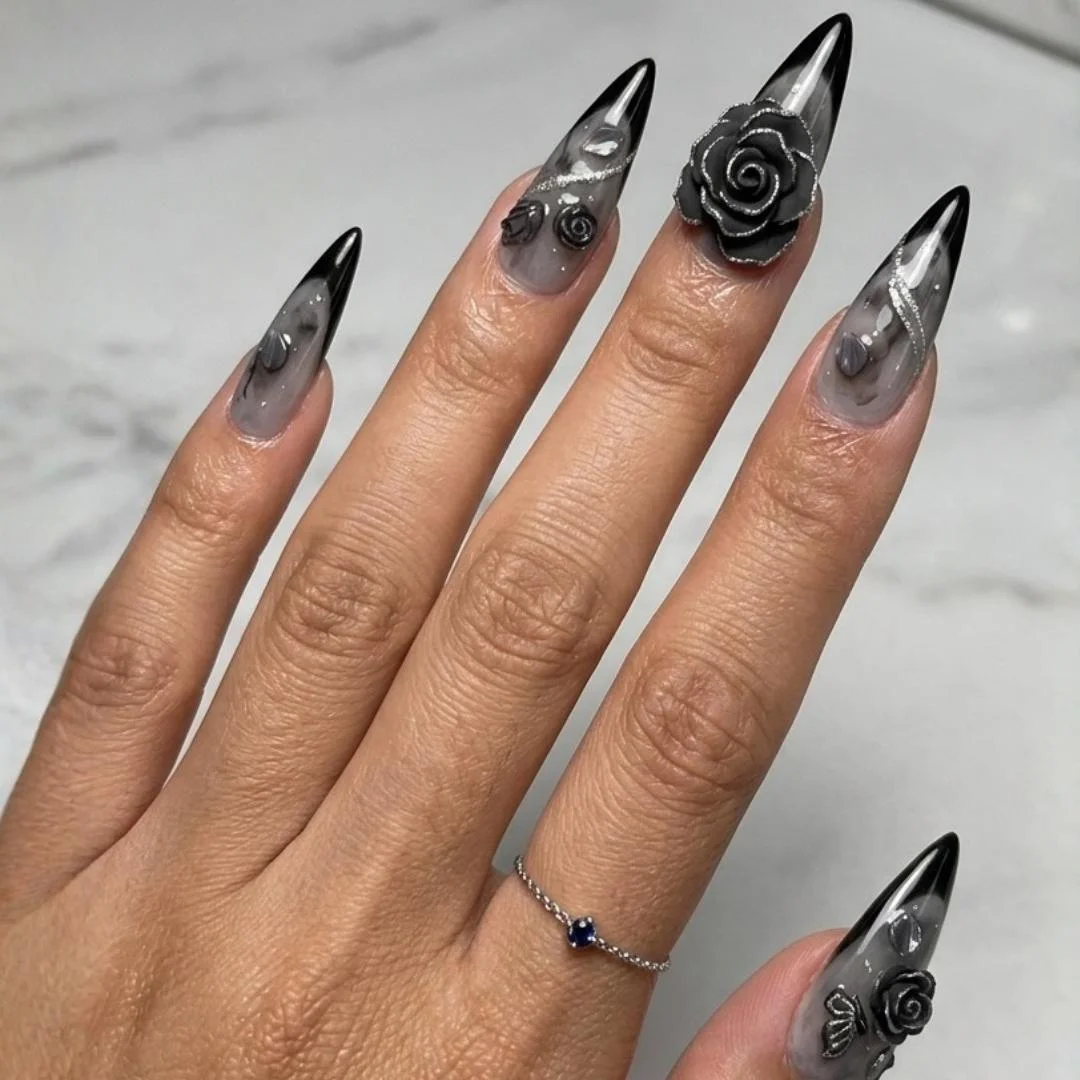 press on nails, custom press on nails, fake nails, Nails Art, stained glass nails, gold press on nails, 3d press on nails, luxury press on nails, handmade press on nails