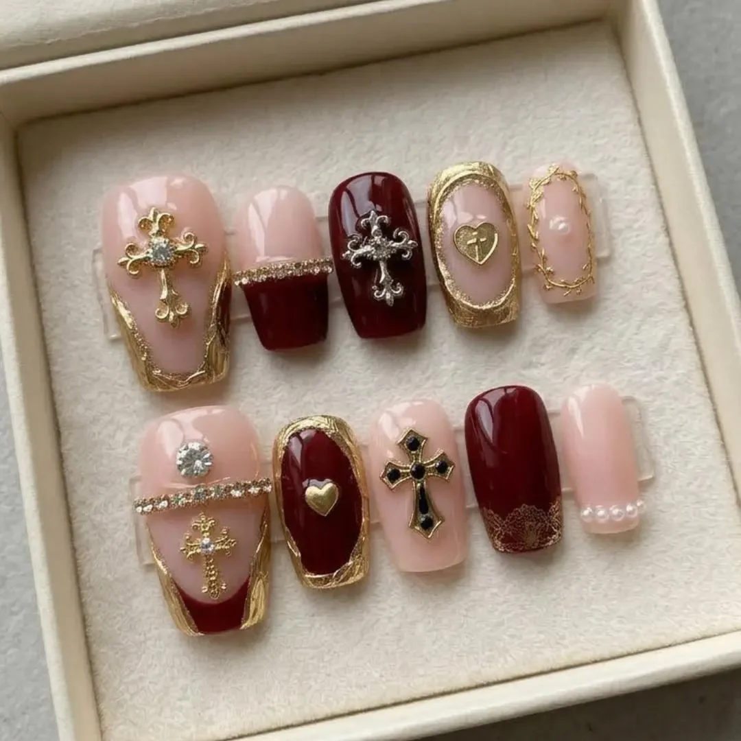 ornate charms, luxury reusable, press on nails, custom press on nails, fake nails, Nails Art, stained glass nails, gold press on nails, 3d press on nails, luxury press on nails, handmade press on nails