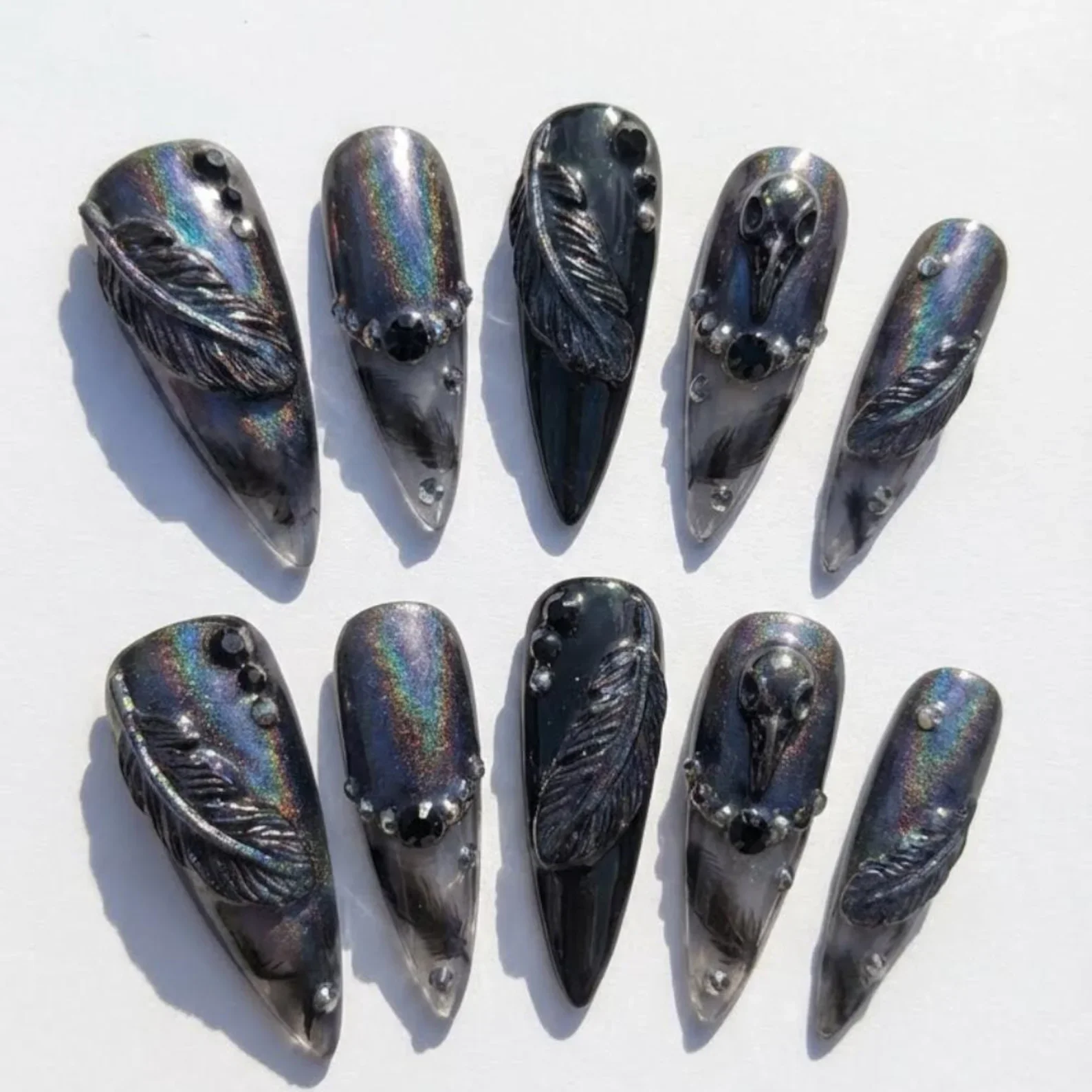 3D raven skull, feather design, press on nails, custom press on nails, fake nails, Nails Art, stained glass nails, gold press on nails, 3d press on nails, luxury press on nails, handmade press on nails