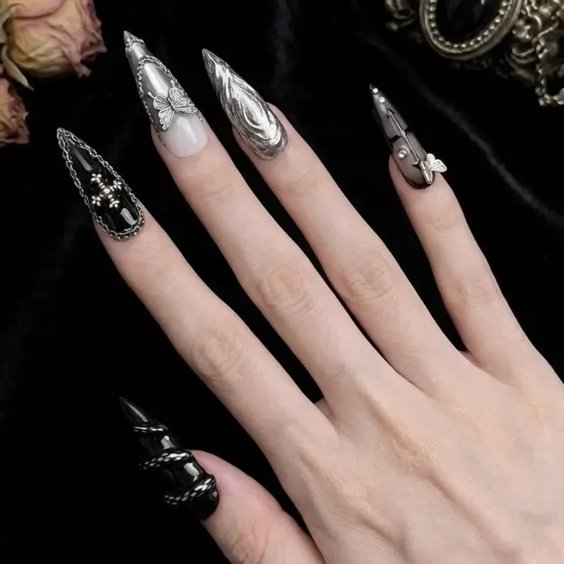 punk nail style, alt nail style, press on nails, custom press on nails, fake nails, Nails Art, stained glass nails, gold press on nails, 3d press on nails, luxury press on nails, handmade press on nails