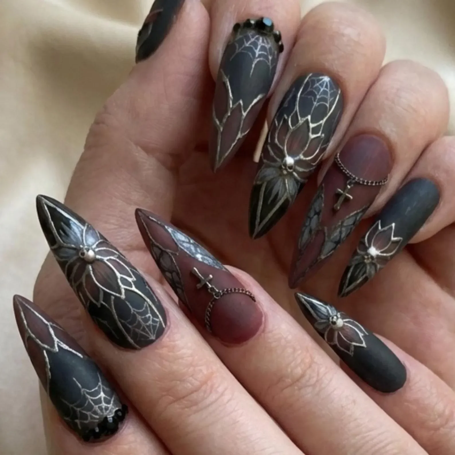 victorian vampire, hand painted nails, press on nails, custom press on nails, fake nails, Nails Art, stained glass nails, gold press on nails, 3d press on nails, luxury press on nails, handmade press on nails