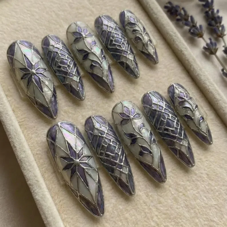 press on nails, custom press on nails, fake nails, Nails Art, stained glass nails, gold press on nails, 3d press on nails, luxury press on nails, handmade press on nails