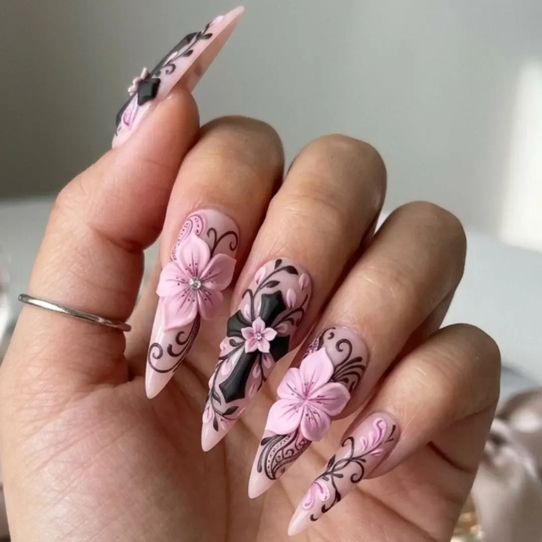 press on nails, 3D romantic nails, custom press on nails, fake nails, Nails Art, stained glass nails, gold press on nails, 3d press on nails, luxury press on nails, handmade press on nails