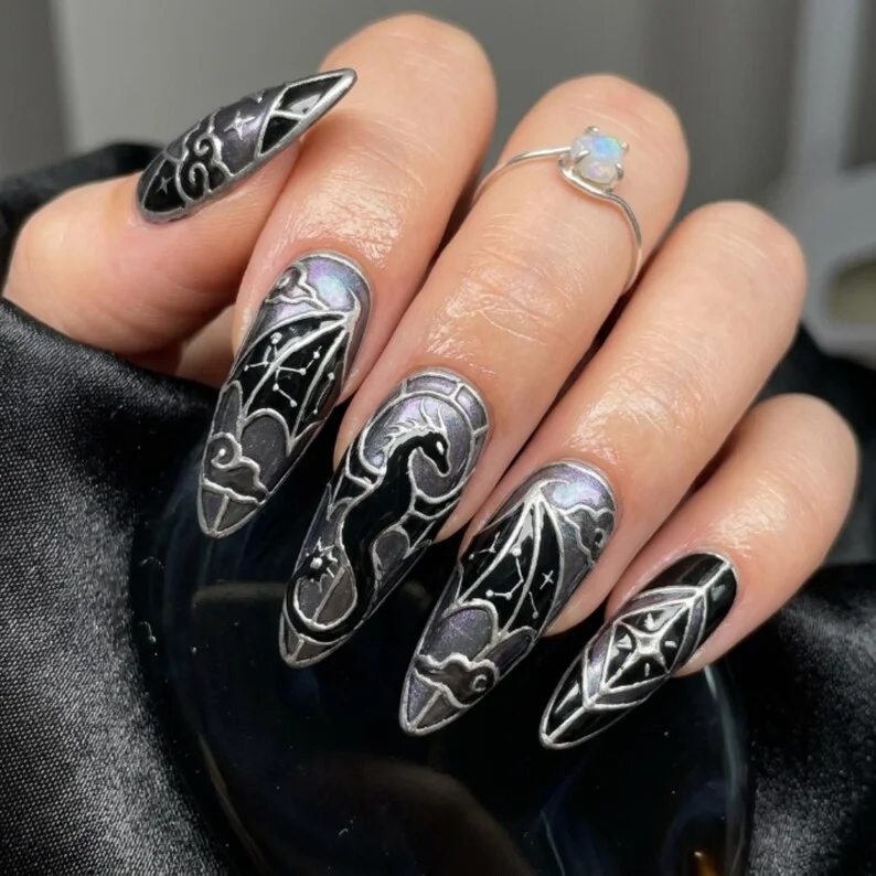 press on nails, custom press on nails, fake nails, Nails Art, stained glass nails, gold press on nails, 3d press on nails, luxury press on nails, handmade press on nails