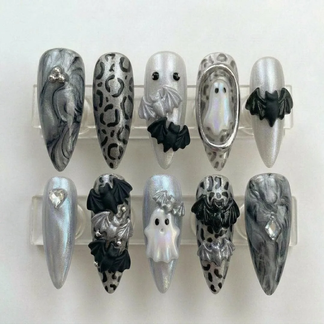 press on nails, custom press on nails, fake nails, Nails Art, stained glass nails, gold press on nails, 3d press on nails, luxury press on nails, handmade press on nails