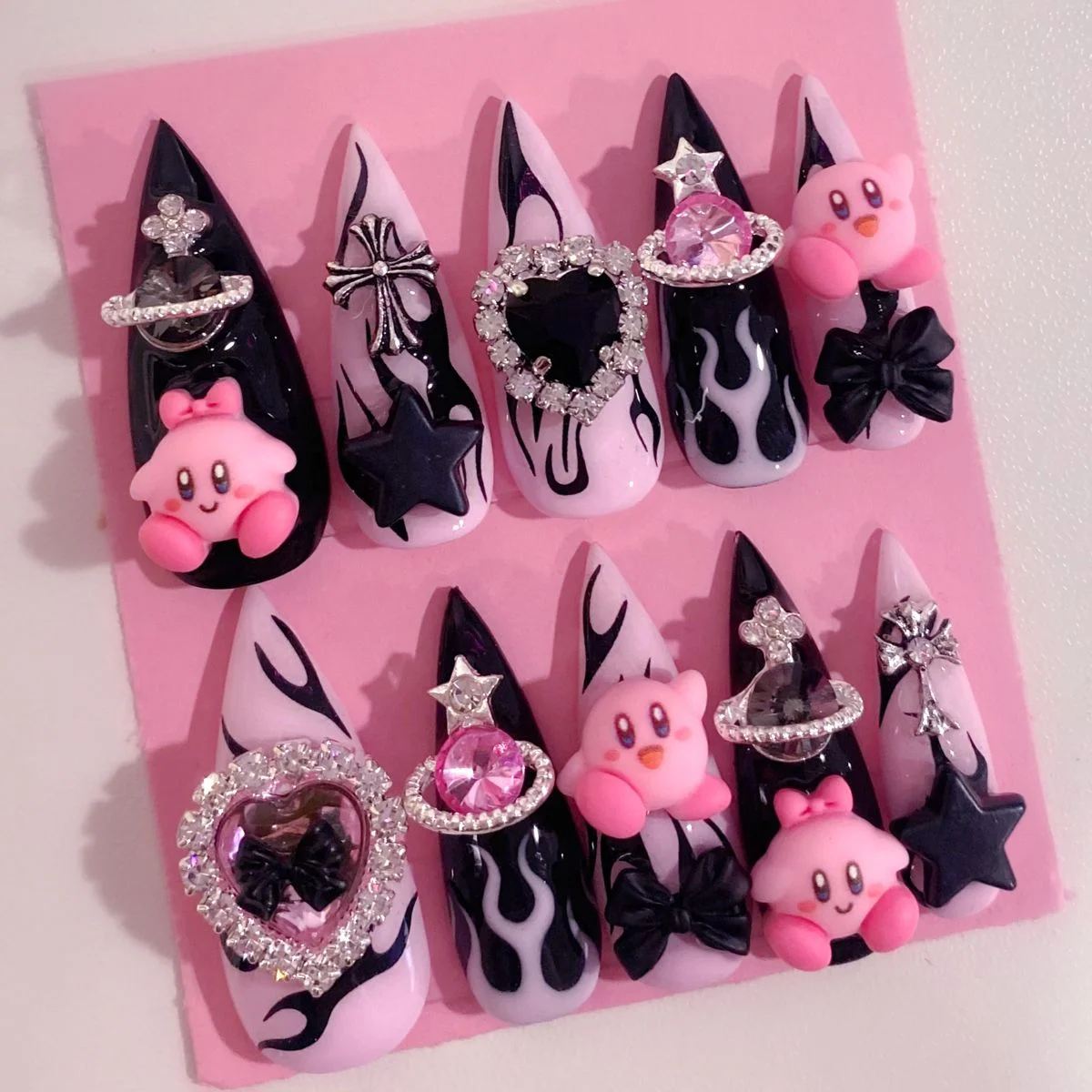 press on nails, custom press on nails, fake nails, Nails Art, stained glass nails, gold press on nails, 3d press on nails, luxury press on nails, handmade press on nails
