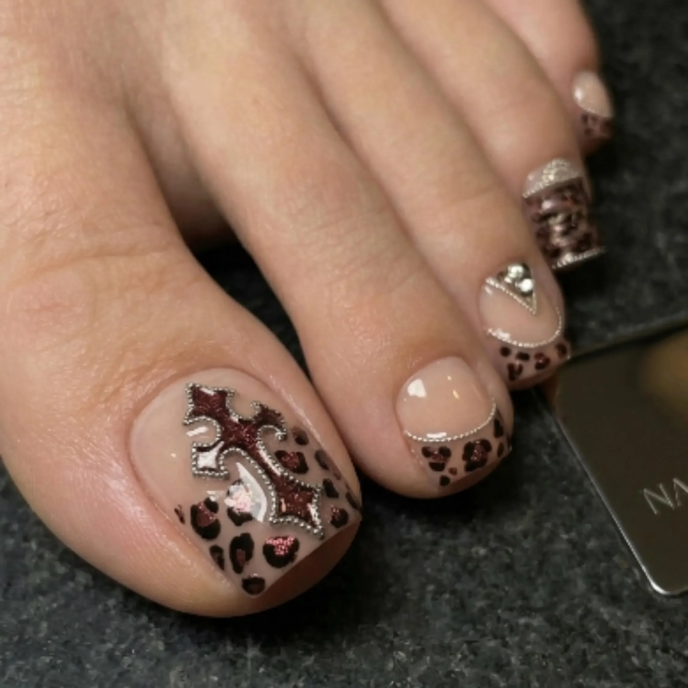 press on nails, glam3d toes, custom press on nails, fake nails, Nails Art, stained glass nails, gold press on nails, 3d press on nails, luxury press on nails, handmade press on nails