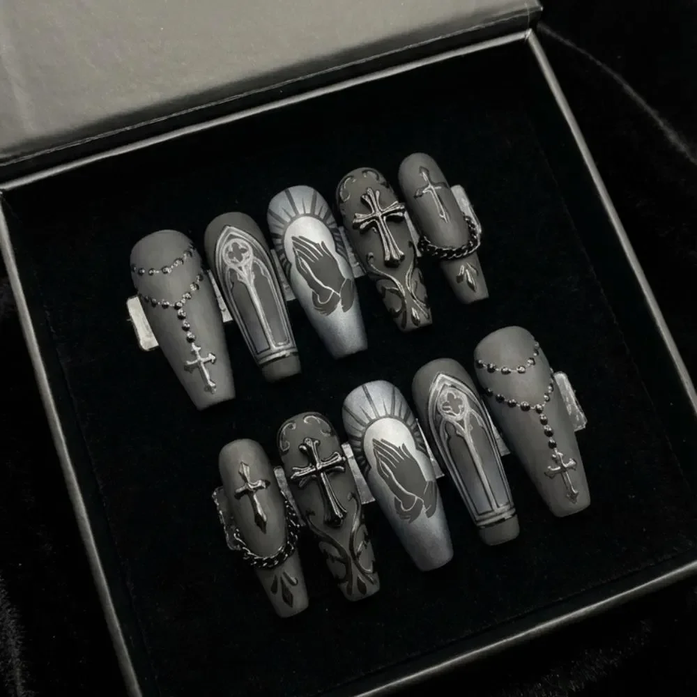 press on nails, custom press on nails, fake nails, Nails Art, stained glass nails, gold press on nails, 3d press on nails, luxury press on nails, handmade press on nails