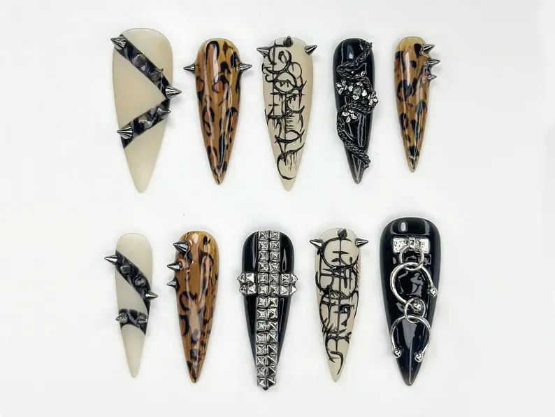 press on nails, custom press on nails, fake nails, Nails Art, stained glass nails, gold press on nails, 3d press on nails, luxury press on nails, handmade press on nails