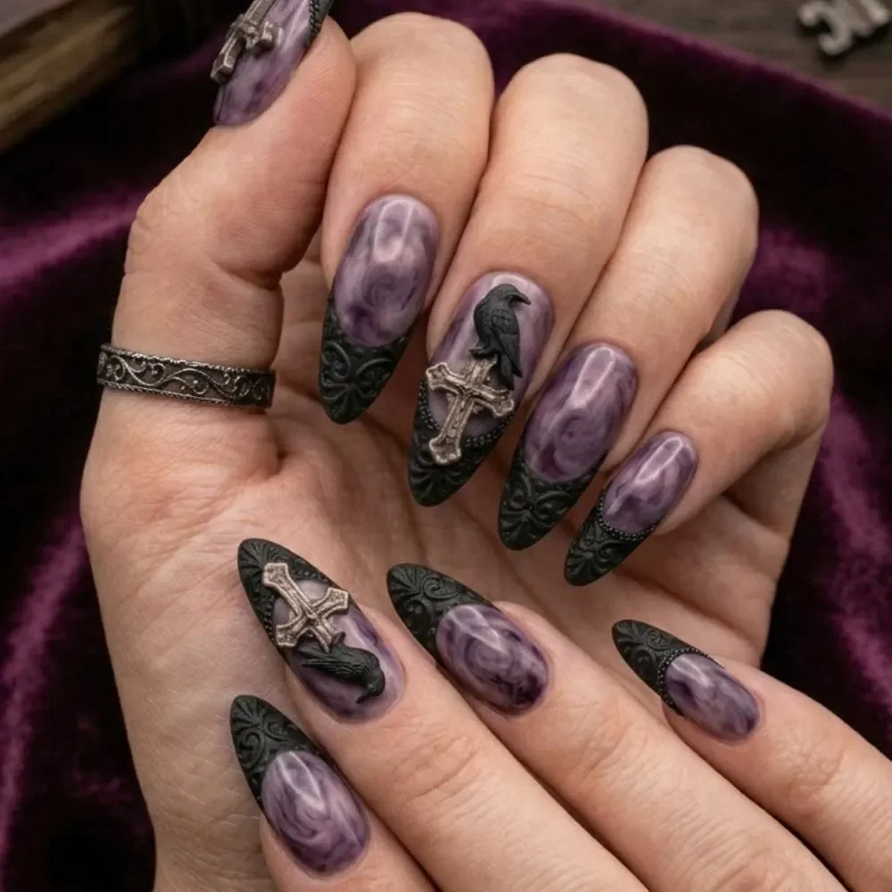 press on nails, custom press on nails, fake nails, Nails Art, stained glass nails, gold press on nails, 3d press on nails, luxury press on nails, handmade press on nails