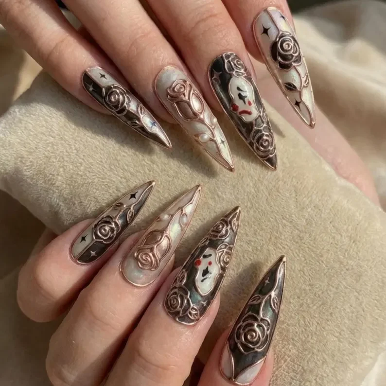 art nouveau nails, gothic nail art, press on nails, custom press on nails, fake nails, Nails Art, stained glass nails, gold press on nails, 3d press on nails, luxury press on nails, handmade press on nails