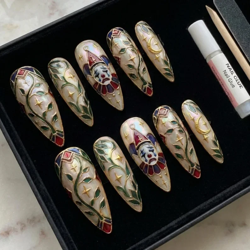 press on nails, custom press on nails, fake nails, Nails Art, stained glass nails, gold press on nails, 3d press on nails, luxury press on nails, handmade press on nails