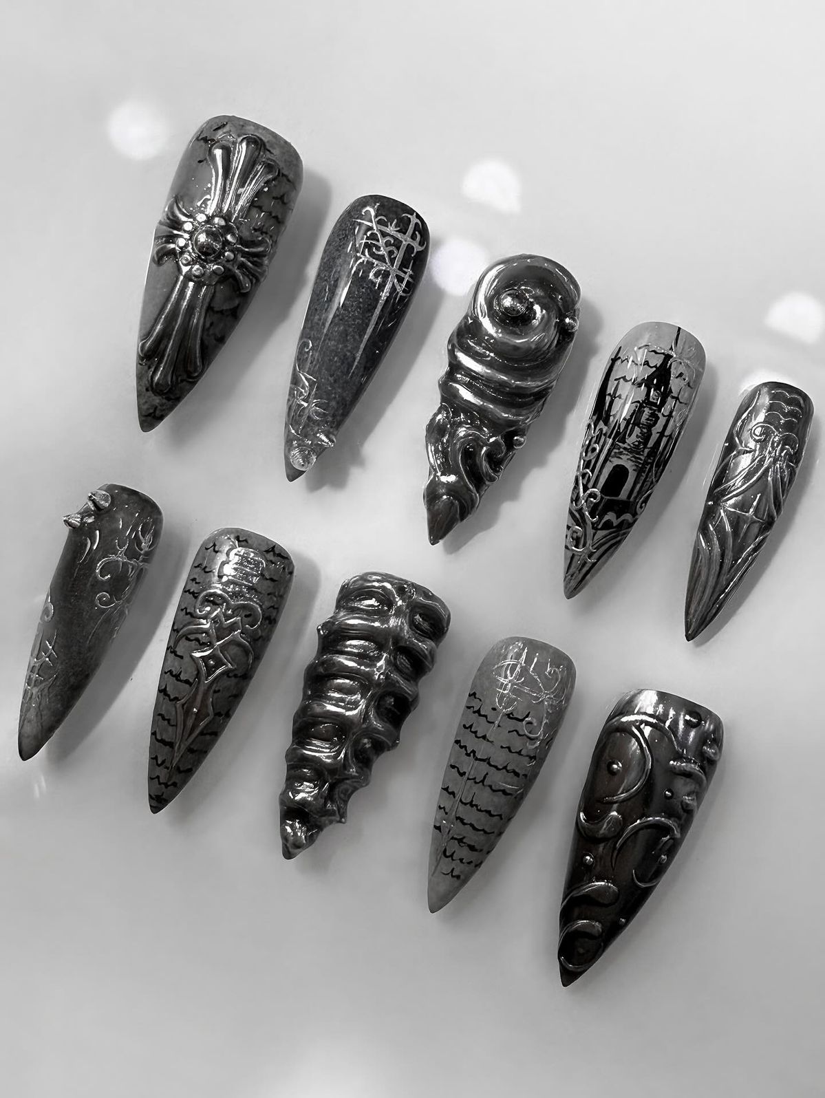 press on nails, custom press on nails, fake nails, Nails Art, stained glass nails, gold press on nails, 3d press on nails, luxury press on nails, handmade press on nails