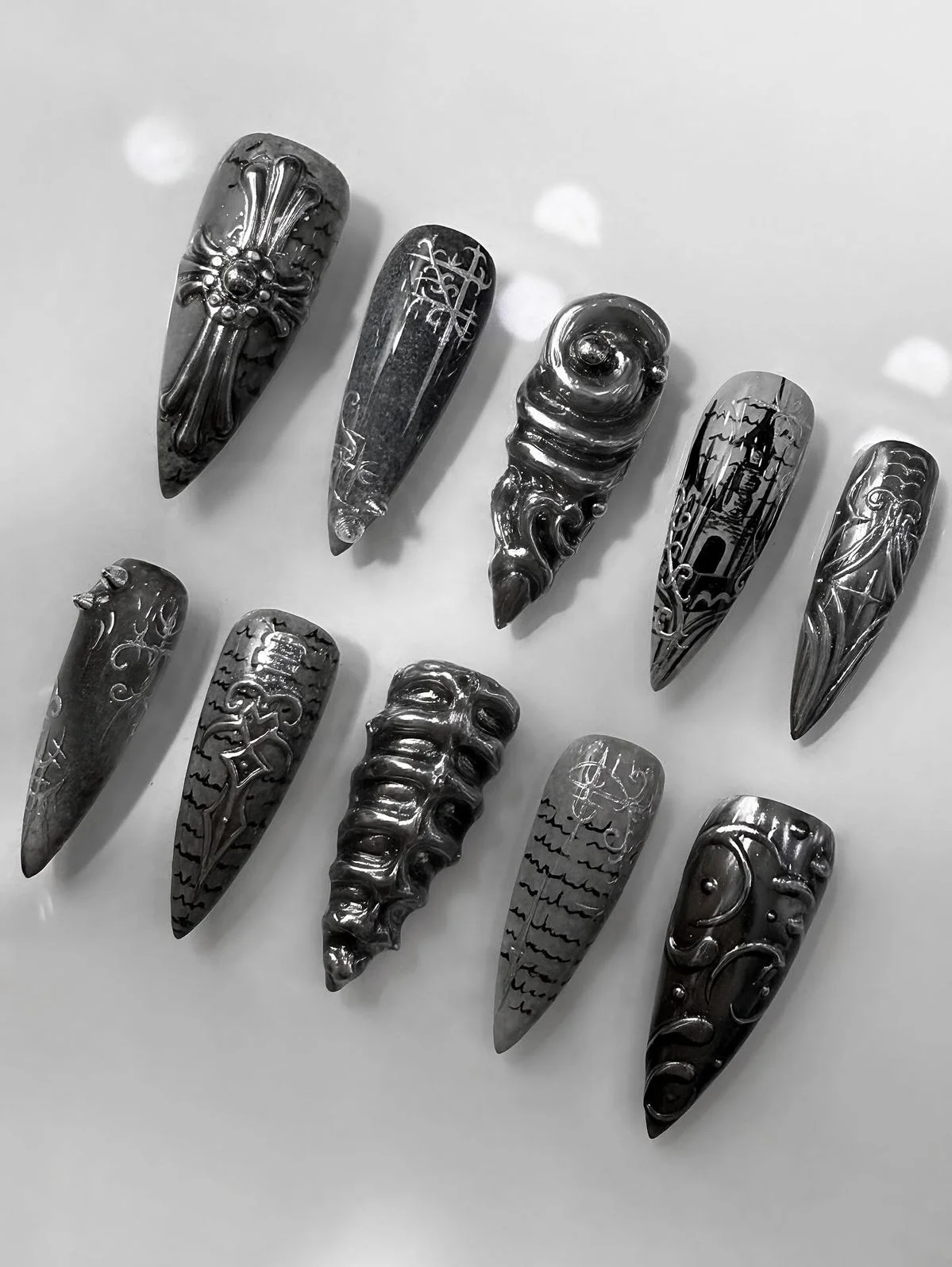 press on nails, custom press on nails, fake nails, Nails Art, stained glass nails, gold press on nails, 3d press on nails, luxury press on nails, handmade press on nails