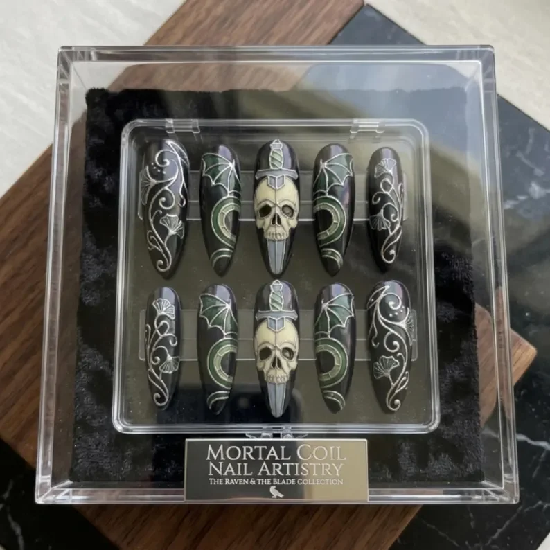 press on nails, custom press on nails, fake nails, Nails Art, stained glass nails, gold press on nails, 3d press on nails, luxury press on nails, handmade press on nails