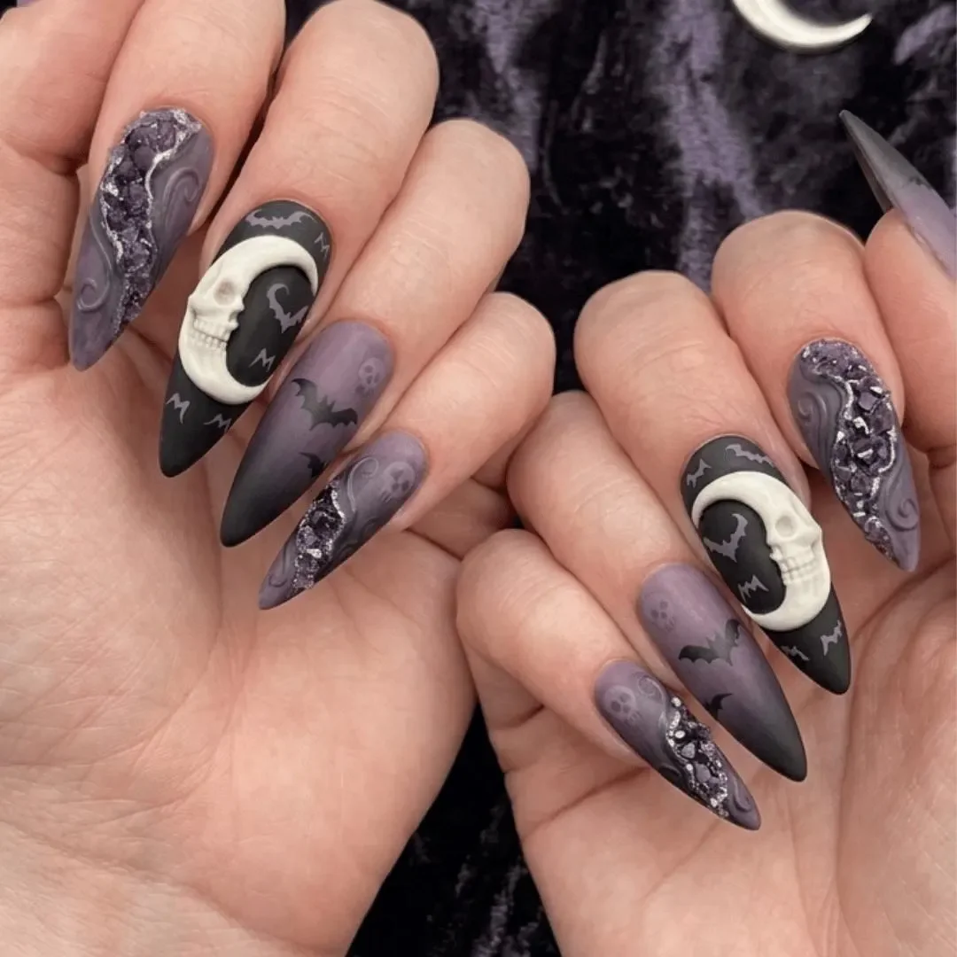 press on nails, custom press on nails, fake nails, Nails Art, stained glass nails, gold press on nails, 3d press on nails, luxury press on nails, handmade press on nails