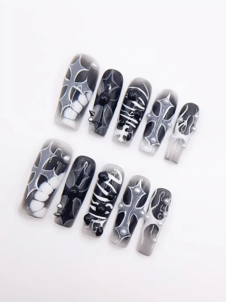 press on nails, custom press on nails, fake nails, Nails Art, stained glass nails, gold press on nails, 3d press on nails, luxury press on nails, handmade press on nails