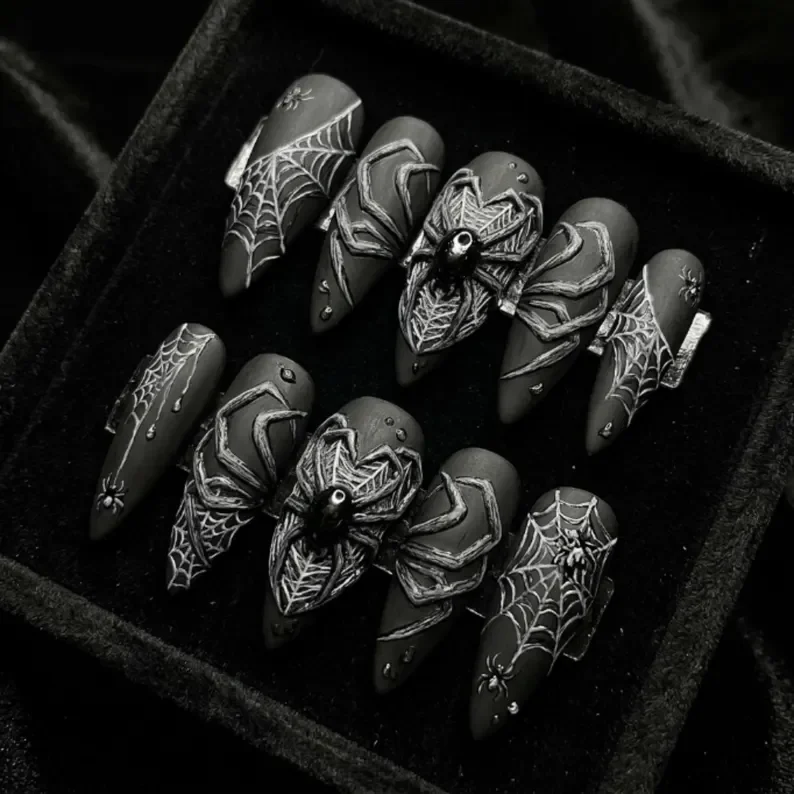 press on nails, custom press on nails, fake nails, Nails Art, stained glass nails, gold press on nails, 3d press on nails, luxury press on nails, handmade press on nails