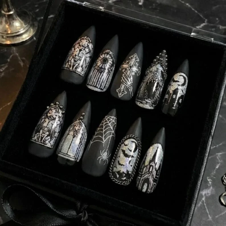 press on nails, custom press on nails, fake nails, Nails Art, stained glass nails, gold press on nails, 3d press on nails, luxury press on nails, handmade press on nails