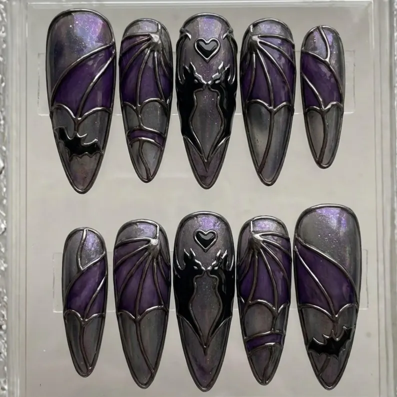 press on nails, custom press on nails, fake nails, Nails Art, stained glass nails, gold press on nails, 3d press on nails, luxury press on nails, handmade press on nails