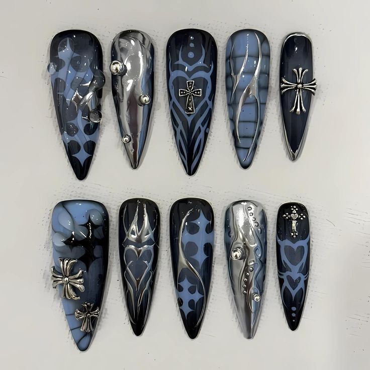 press on nails, custom press on nails, fake nails, Nails Art, stained glass nails, gold press on nails, 3d press on nails, luxury press on nails, handmade press on nails
