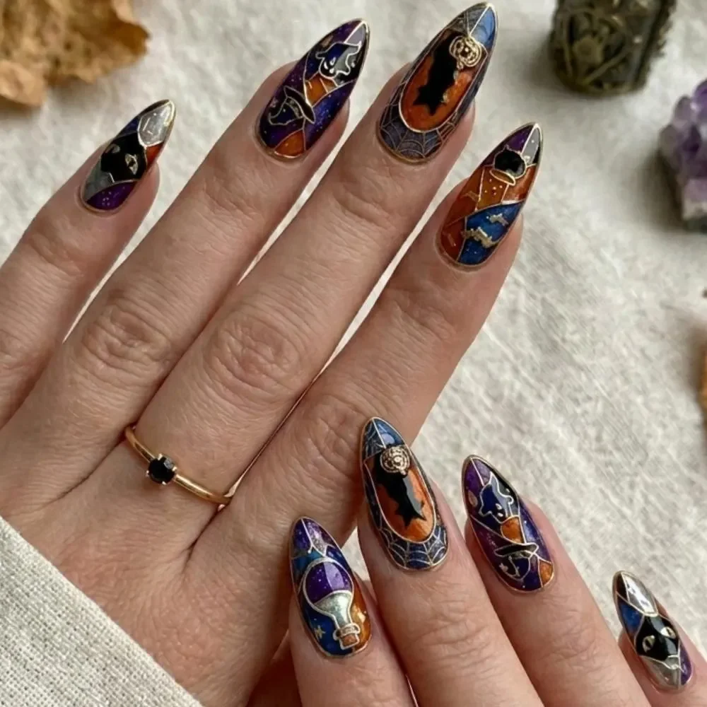 press on nails, custom press on nails, fake nails, Nails Art, stained glass nails, gold press on nails, 3d press on nails, luxury press on nails, handmade press on nails