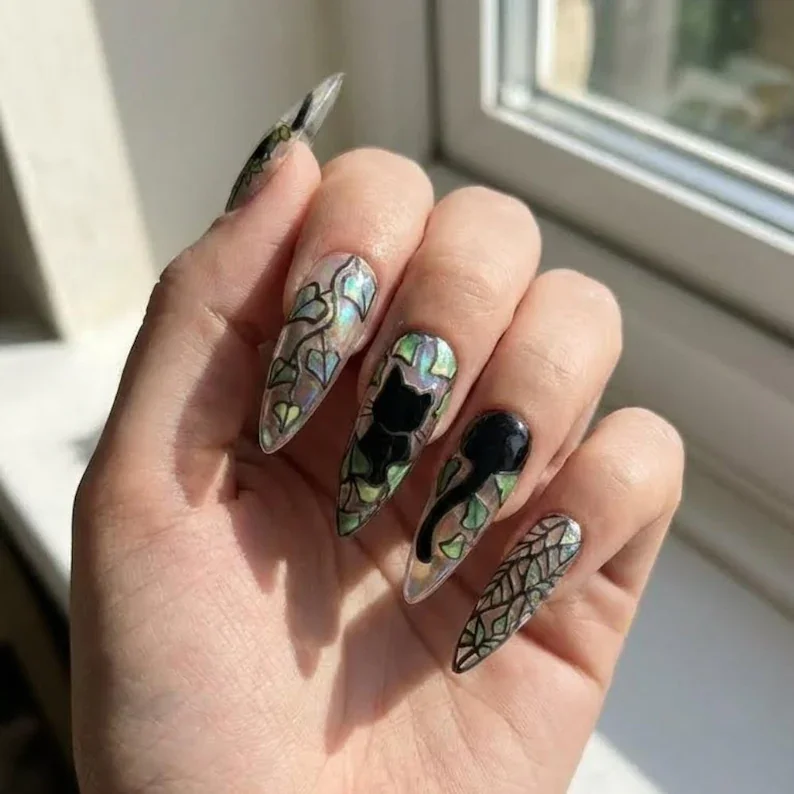 ivy stiletto, false stiletto nails, press on nails, custom press on nails, fake nails, Nails Art, stained glass nails, gold press on nails, 3d press on nails, luxury press on nails, handmade press on nails