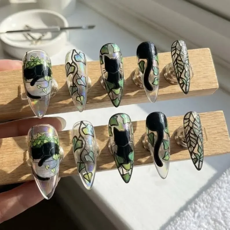 iridescent ivy nails, hand painted nails, press on nails, custom press on nails, fake nails, Nails Art, stained glass nails, gold press on nails, 3d press on nails, luxury press on nails, handmade press on nails