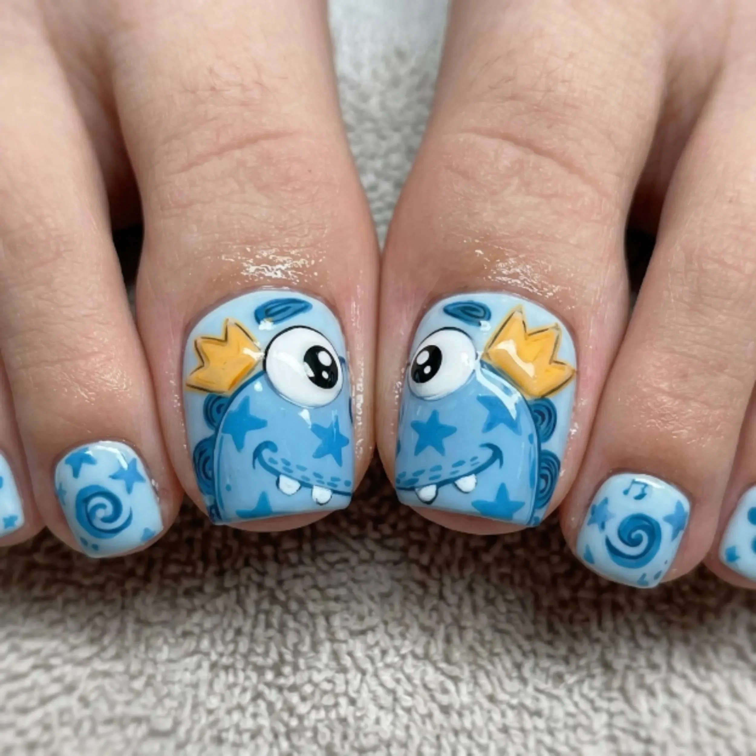 star nail art, paw print, press on nails, custom press on nails, fake nails, Nails Art, stained glass nails, gold press on nails, 3d press on nails, luxury press on nails, handmade press on nails