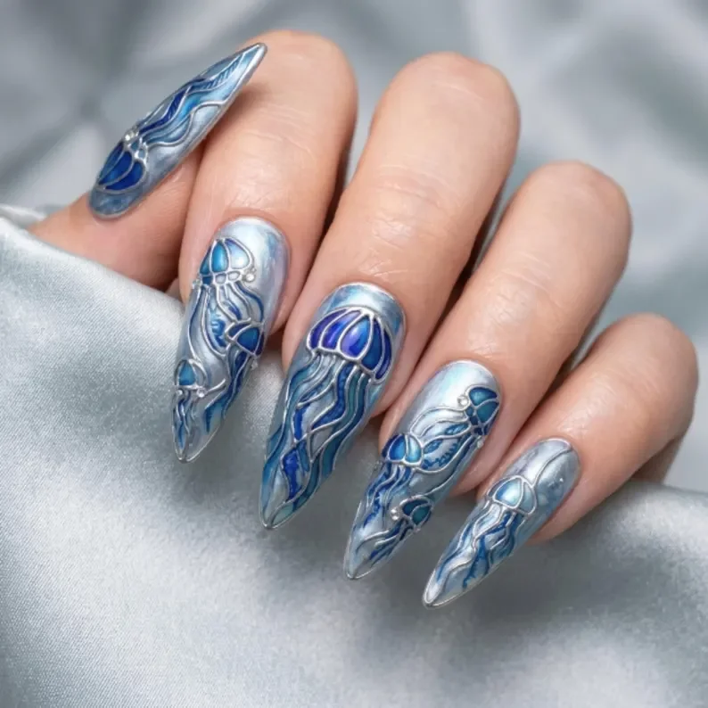press on nails, custom press on nails, fake nails, Nails Art, stained glass nails, gold press on nails, 3d press on nails, luxury press on nails, handmade press on nails