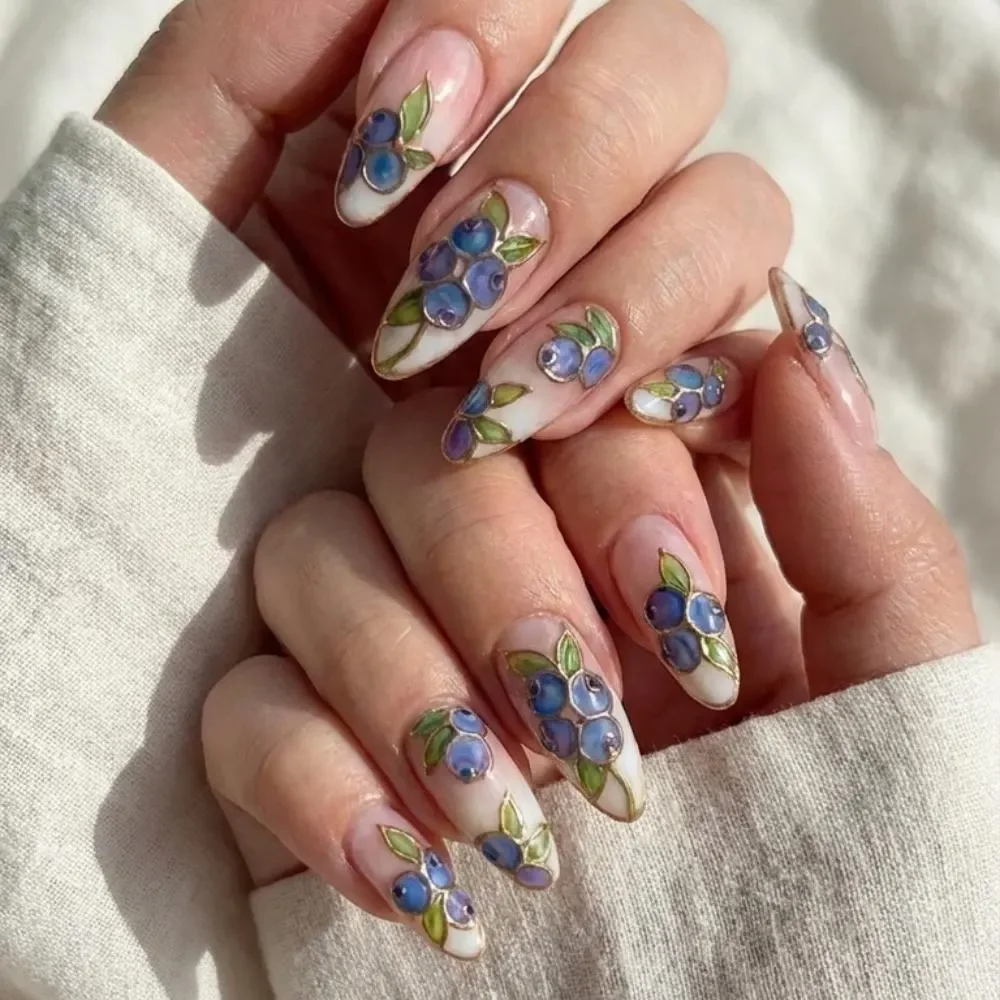 hand painted nails, blueberry press on, press on nails, custom press on nails, fake nails, Nails Art, stained glass nails, gold press on nails, 3d press on nails, luxury press on nails, handmade press on nails