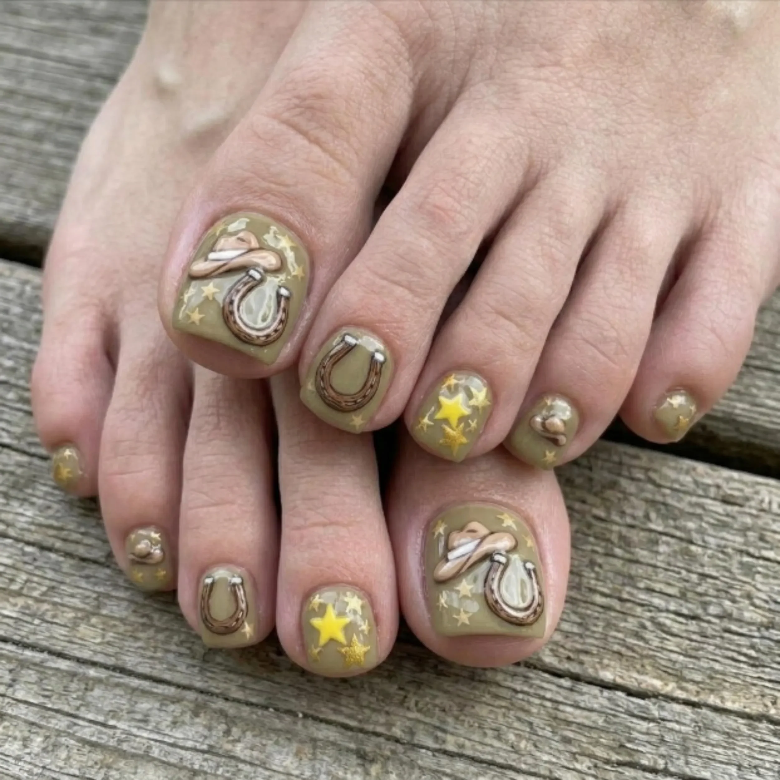 sage green pedicure, gold glitter toes, press on nails, custom press on nails, fake nails, Nails Art, stained glass nails, gold press on nails, 3d press on nails, luxury press on nails, handmade press on nails