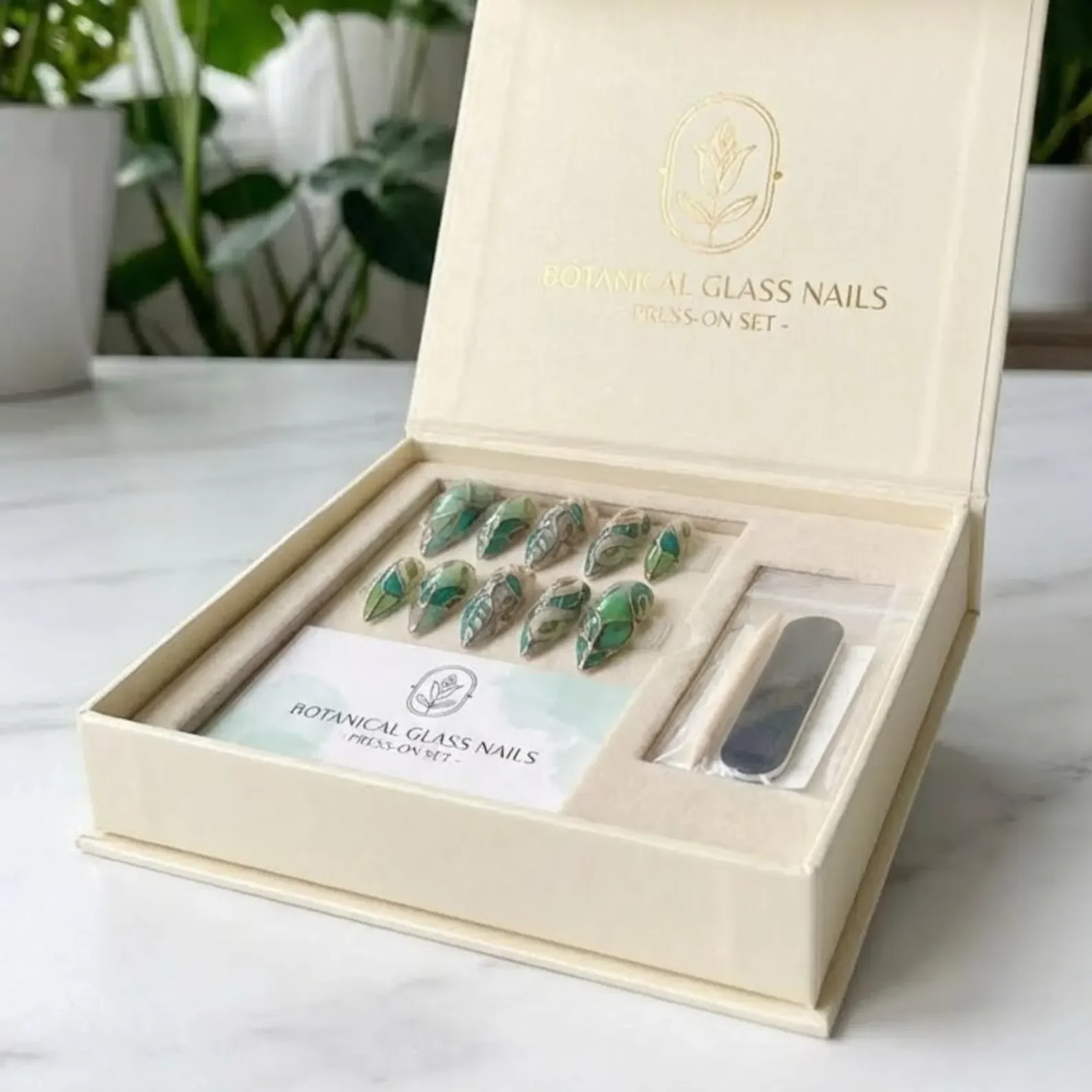emerald sea dragon, press on nails, custom press on nails, fake nails, Nails Art, stained glass nails, gold press on nails, 3d press on nails, luxury press on nails, handmade press on nails