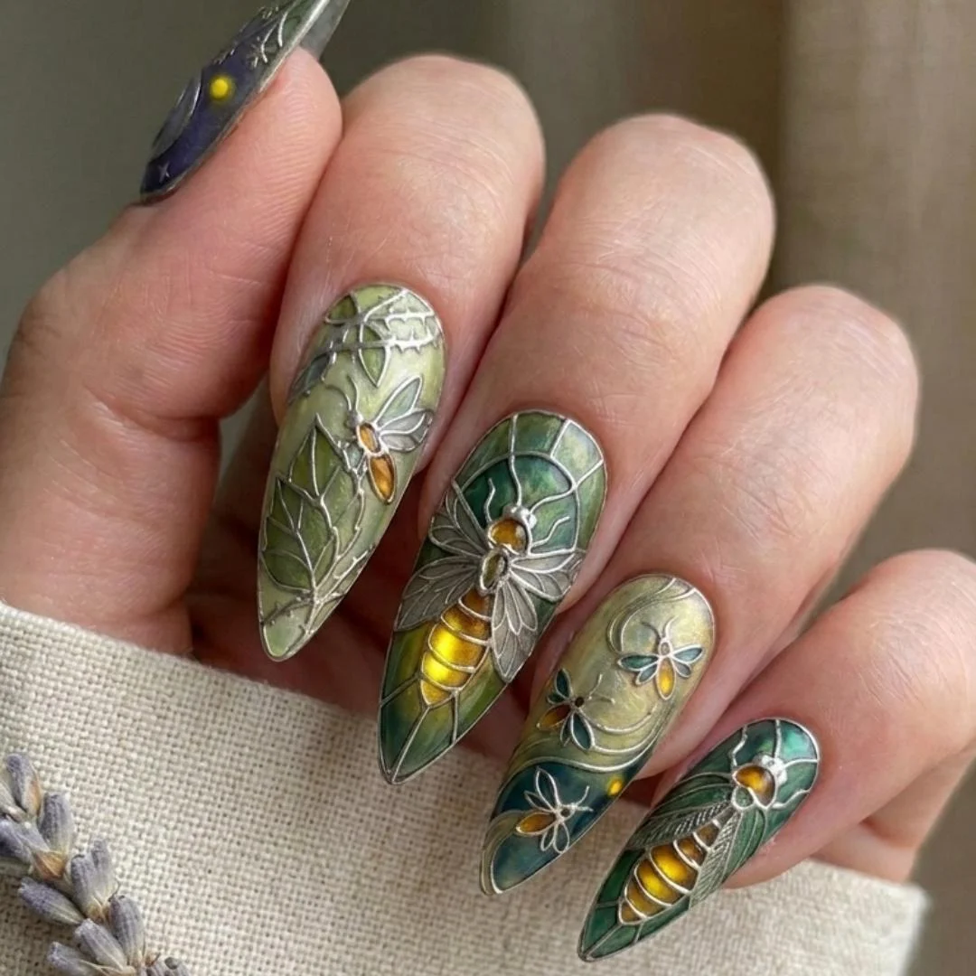 press on nails, custom press on nails, fake nails, Nails Art, stained glass nails, gold press on nails, 3d press on nails, luxury press on nails, handmade press on nails