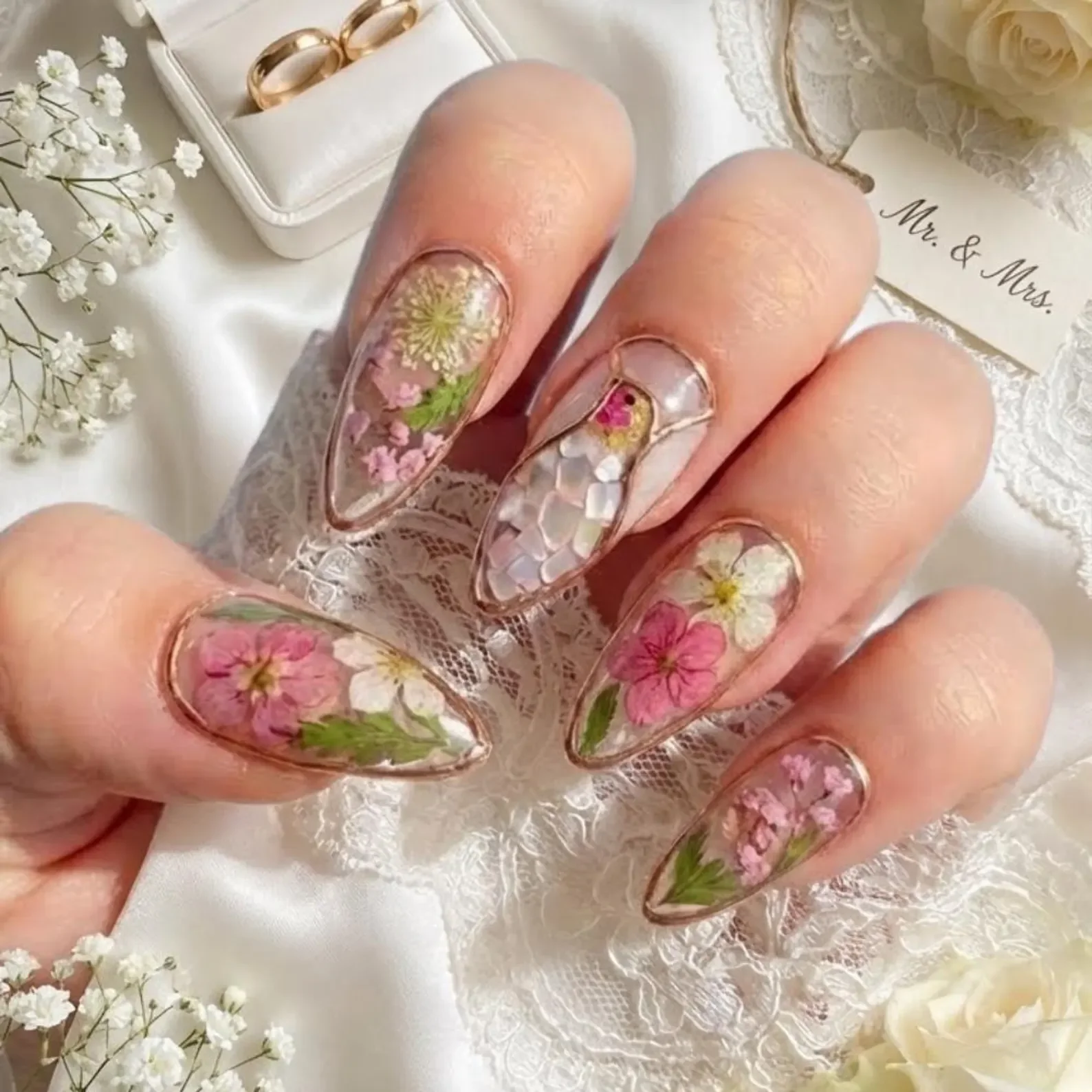 bridal nail art, floral bridal nails, press on nails, custom press on nails, fake nails, Nails Art, stained glass nails, gold press on nails, 3d press on nails, luxury press on nails, handmade press on nails