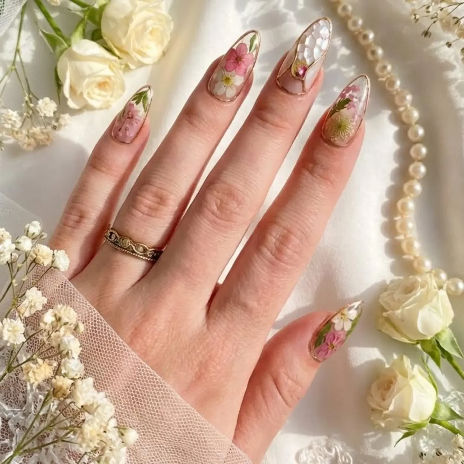 bridal nail art, floral bridal nails, press on nails, custom press on nails, fake nails, Nails Art, stained glass nails, gold press on nails, 3d press on nails, luxury press on nails, handmade press on nails