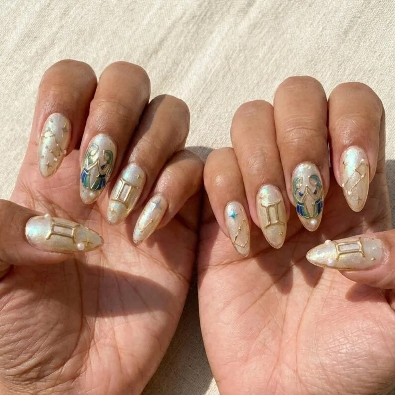 press on nails, custom press on nails, fake nails, Nails Art, stained glass nails, gold press on nails, 3d press on nails, luxury press on nails, handmade press on nails