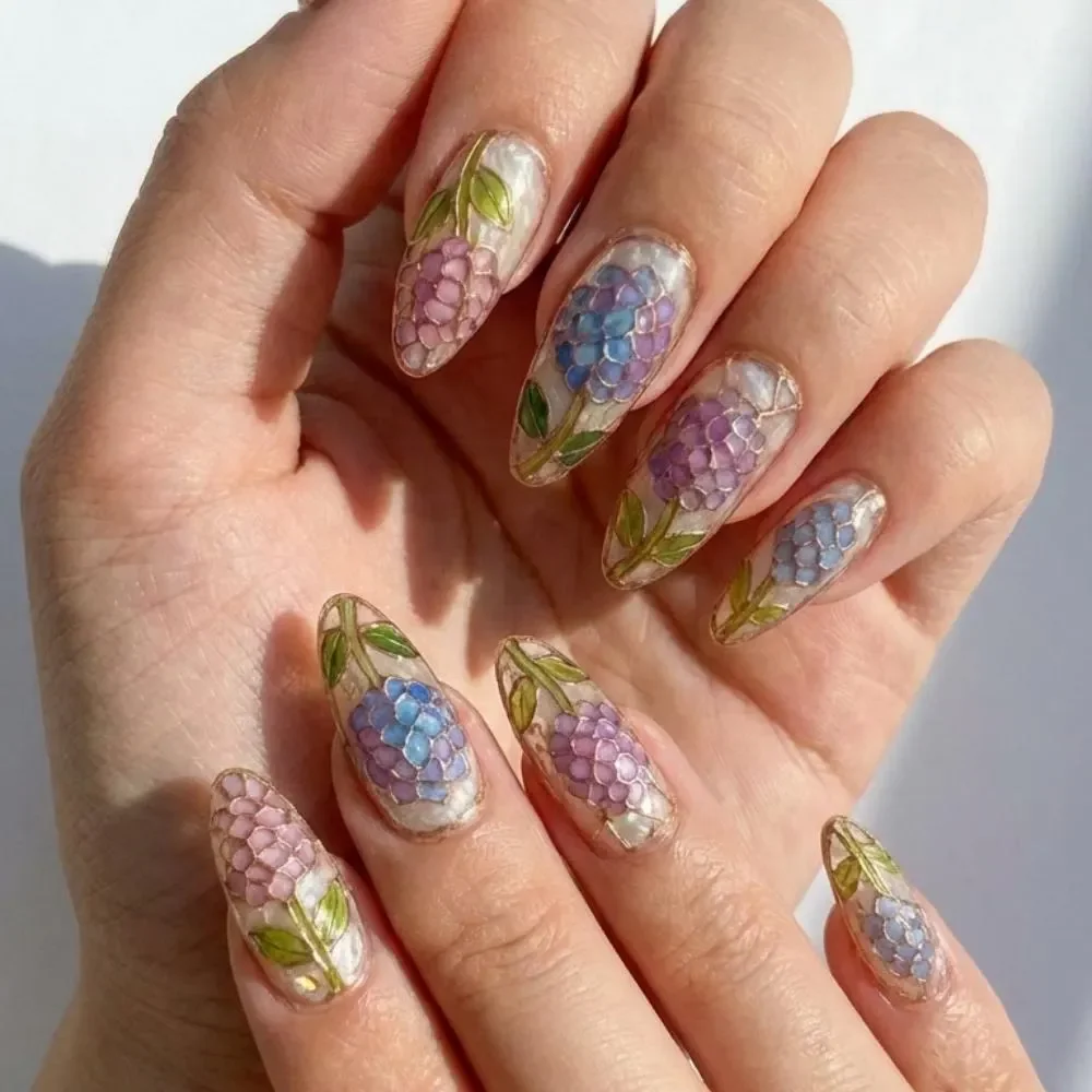 press on nails, custom press on nails, fake nails, Nails Art, stained glass nails, gold press on nails, 3d press on nails, luxury press on nails, handmade press on nails