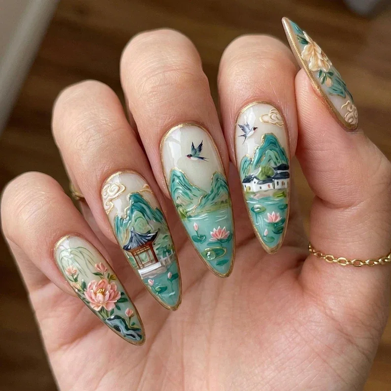 press on nails, custom press on nails, fake nails, Nails Art, stained glass nails, gold press on nails, 3d press on nails, luxury press on nails, handmade press on nails