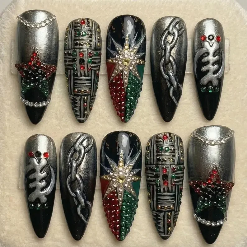 press on nails, custom press on nails, fake nails, Nails Art, stained glass nails, gold press on nails, 3d press on nails, luxury press on nails, handmade press on nails
