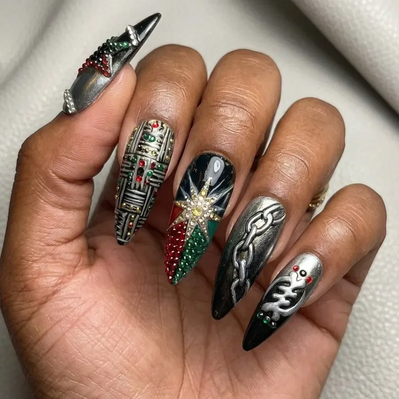 press on nails, custom press on nails, fake nails, Nails Art, stained glass nails, gold press on nails, 3d press on nails, luxury press on nails, handmade press on nails