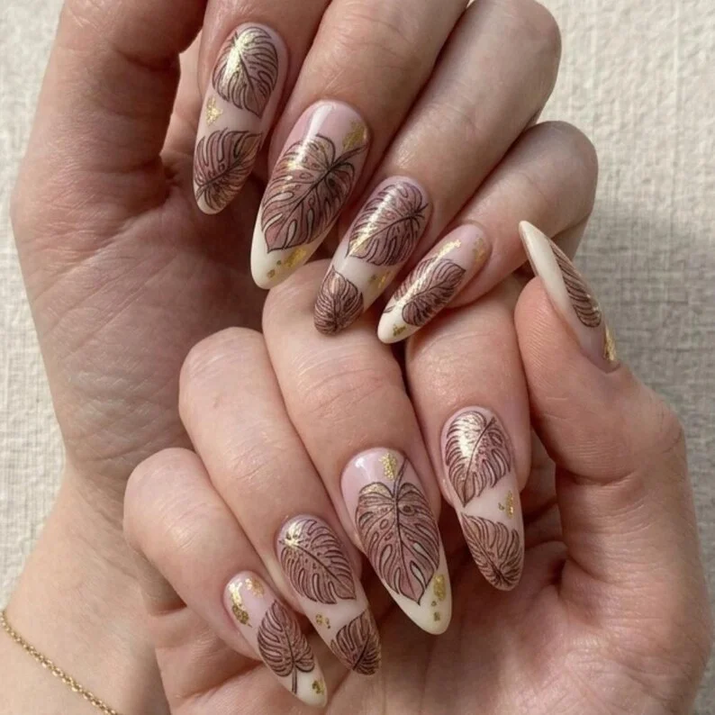 press on nails, gold foil, custom press on nails, fake nails, Nails Art, stained glass nails, gold press on nails, 3d press on nails, luxury press on nails, handmade press on nails