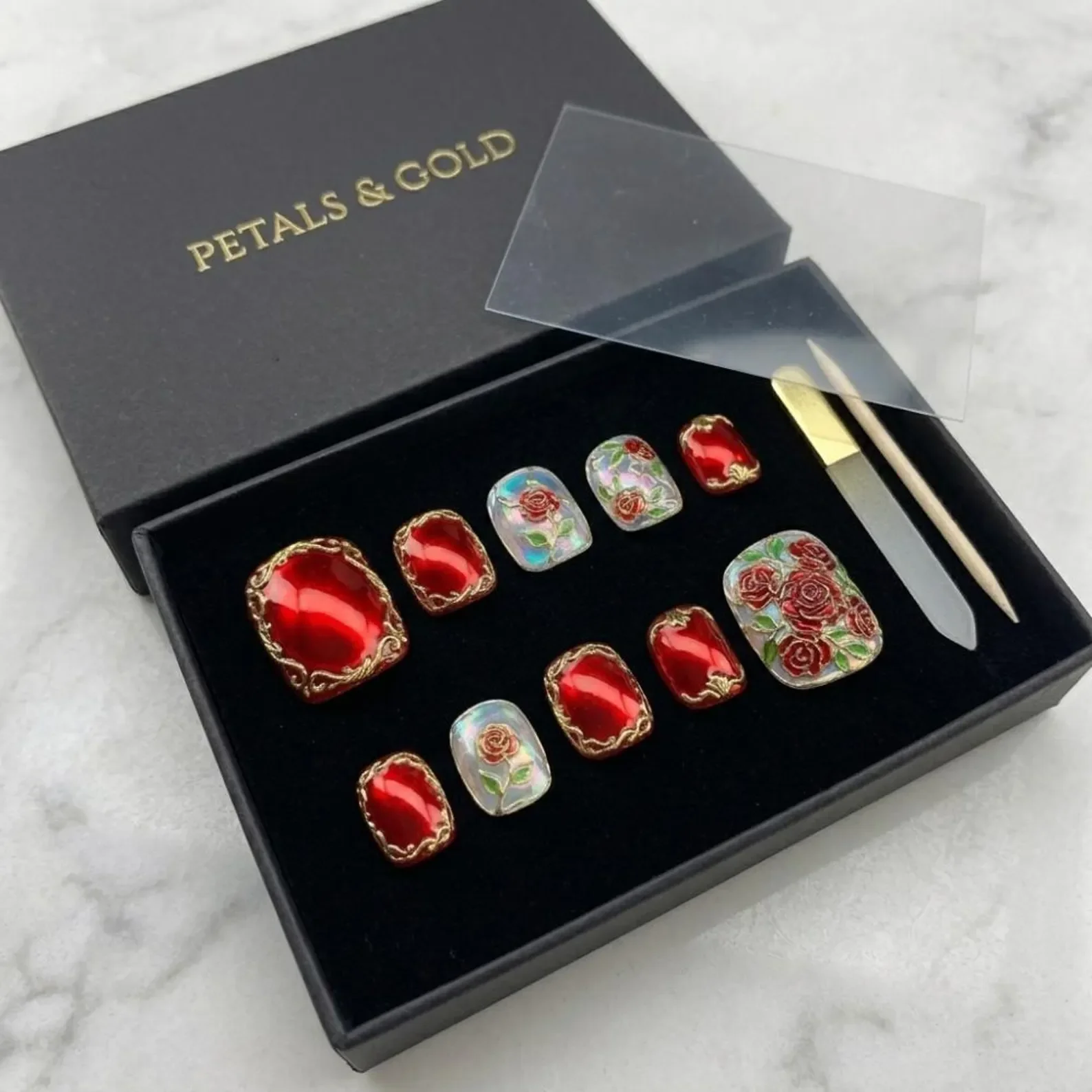 hand-painted pink rose, toe nail art, press on nails, custom press on nails, fake nails, Nails Art, stained glass nails, gold press on nails, 3d press on nails, luxury press on nails, handmade press on nails